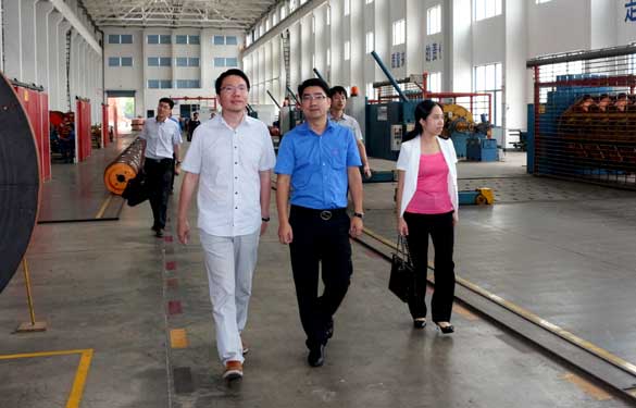 9月10日，溧陽(yáng)市副市長(zhǎng)陳安一行來(lái)上上電纜調(diào)研