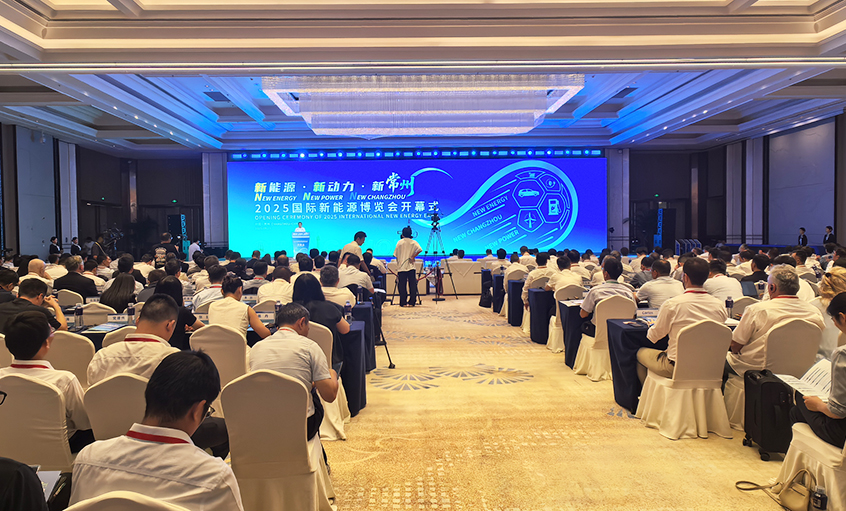 上上電纜：踢好實業(yè)球，跑贏新賽道！